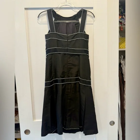 Chanel Fall 2005 Runway Silk and Pearl Dress - Picture 4 of 6